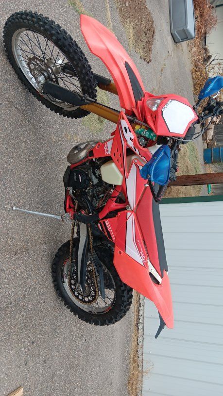Main image 2