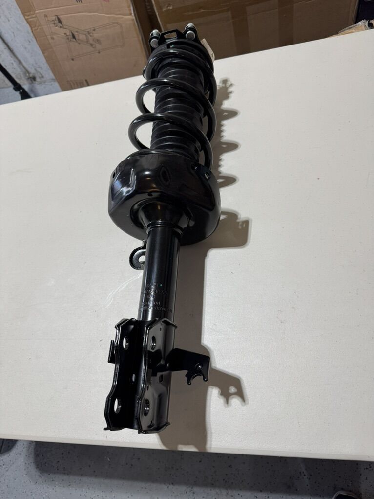 Honda CRV Strut Shock Absorber