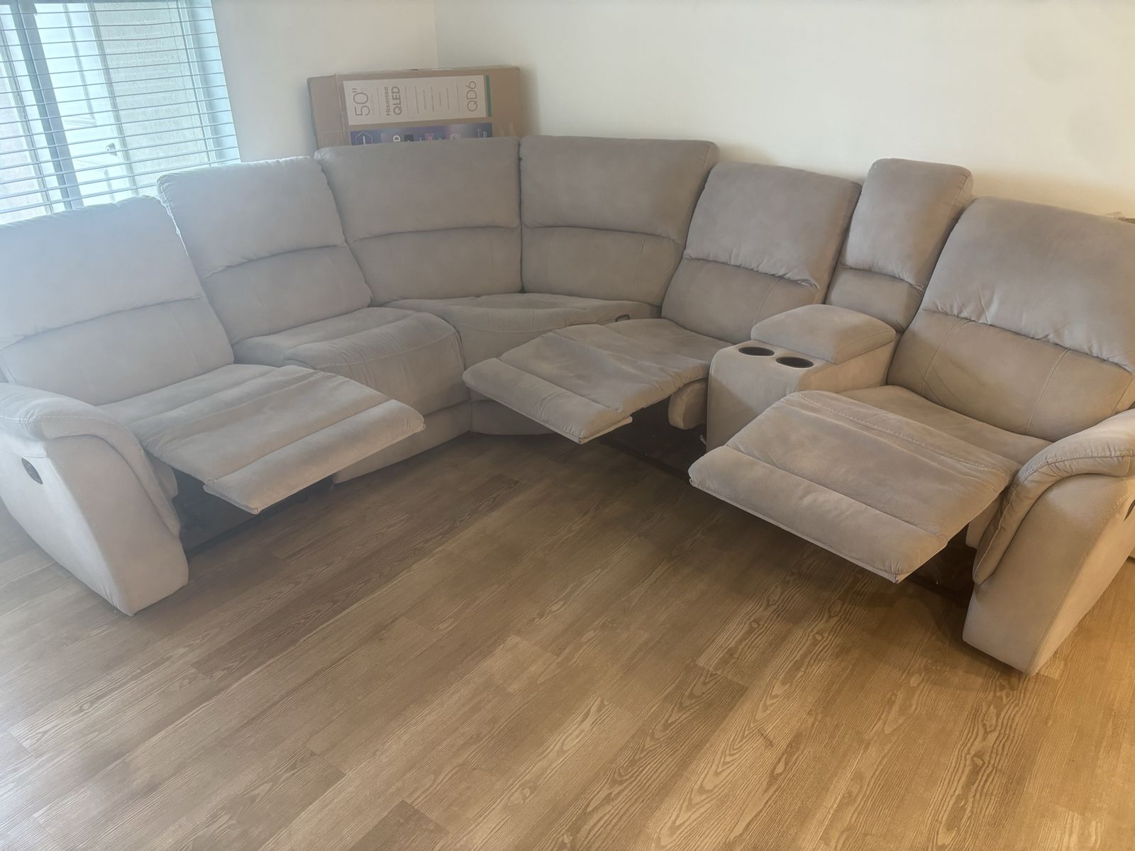 Sectional couch for sale local delivery available