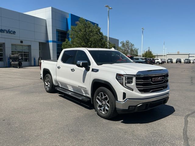 2023 GMC 1500 SLT