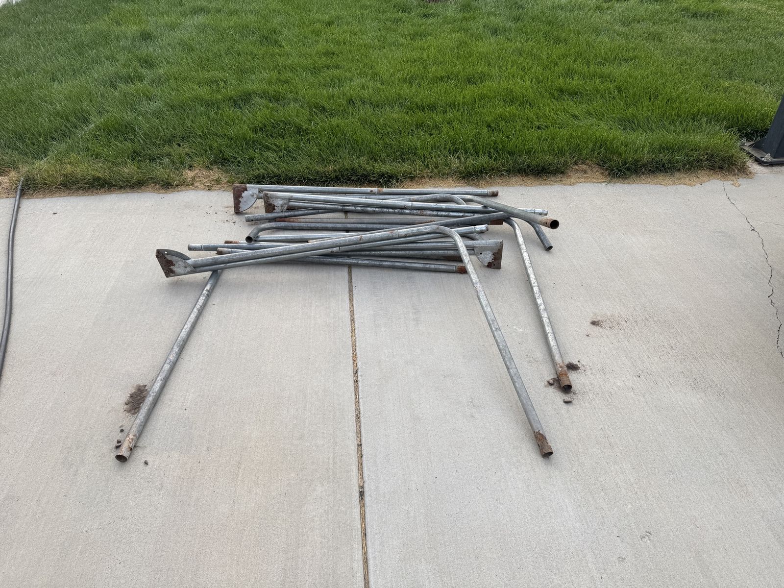 FREE-Kid’s soccer goal