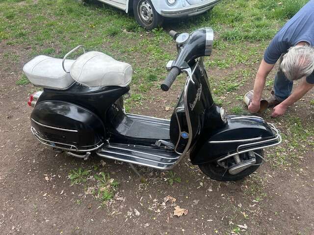 !965 Vespa Sprint 150 NICE OLDER VESPA