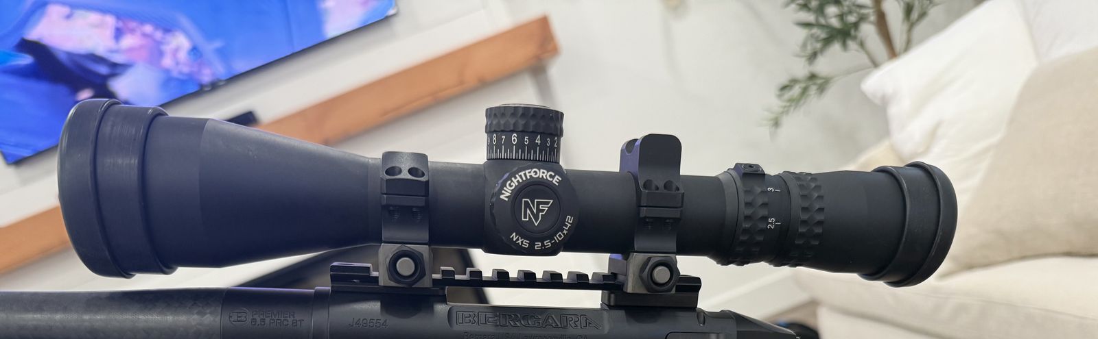 Nightforce NXS 2.5-10x42 MOAR Reticle