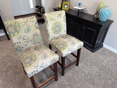 Set of 2 Counter Height Bar Stools with Blue and Green Floral Pattern Fabric Upholstery and Dark Wood Legs