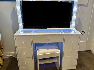 New White Hollywood Vanity with RGB Lighting and Stool