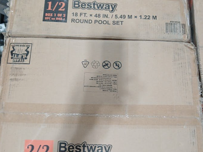 New! Pool, 18' x 48" 2025 Model # 561ENE