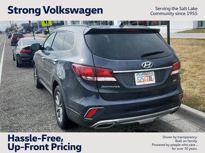 2017 HYUNDAI SANTA FE SE