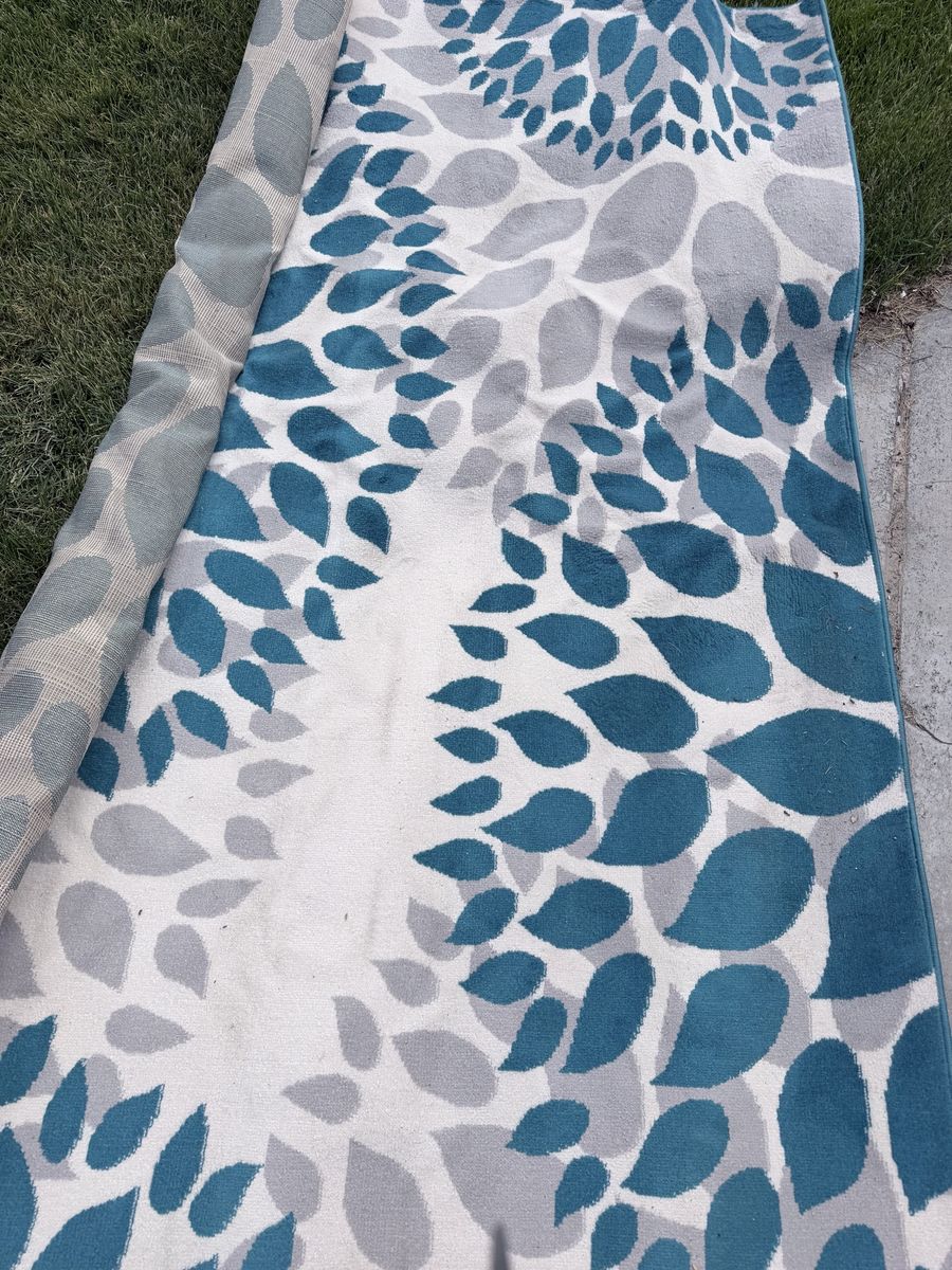 New 8x10 Teal Blue & Gray Leaf Pattern Area Rug