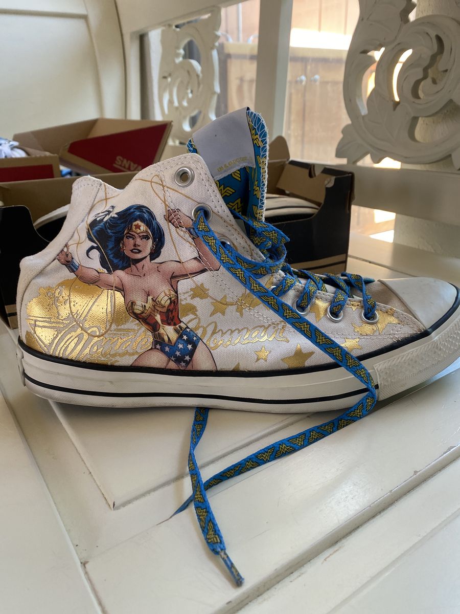 Converse Wonder Woman Shoes