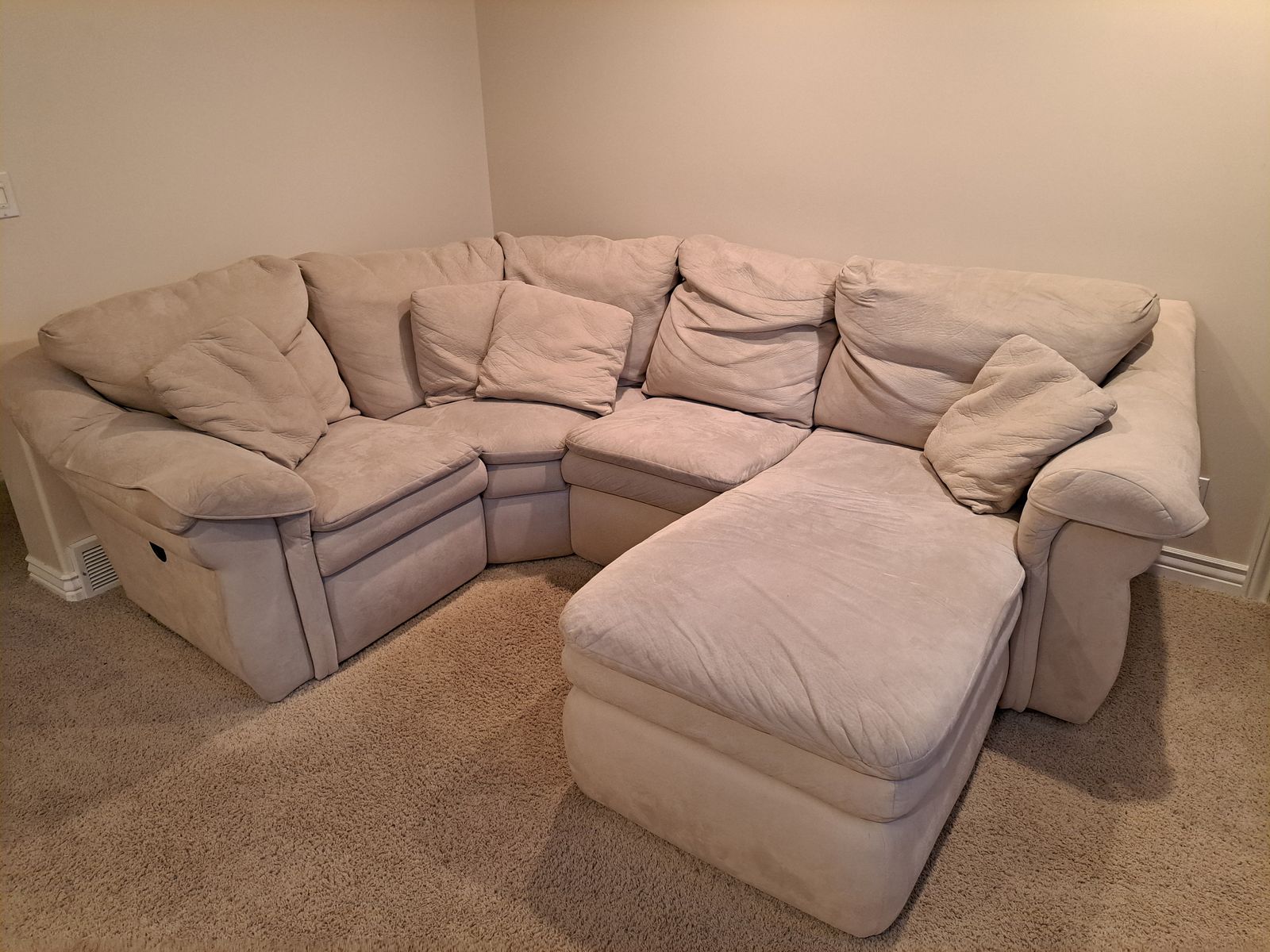 Soda with chaise