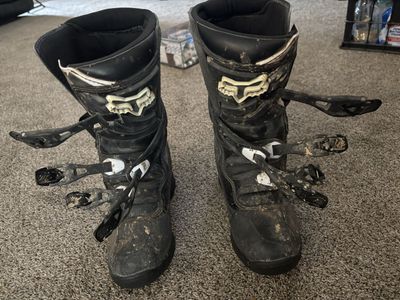 Fox riding boots youth size 5