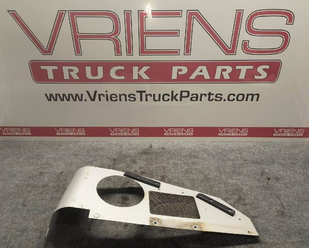Used 1999 Kenworth W900 Right Air Cleaner Panel, Part # R64-1114-311R