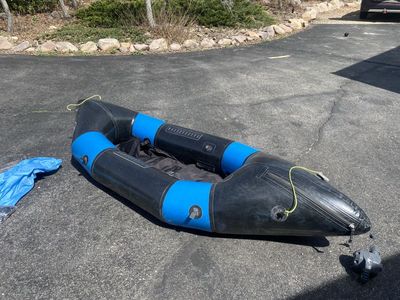 Self BaIling Packraft