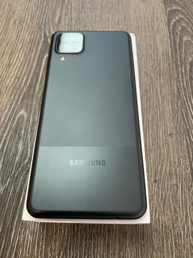 Samsung Galaxy A12 - 32gb - Unlocked