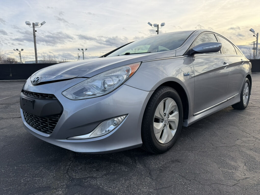 2015 Hyundai SONATA Hybrid SE