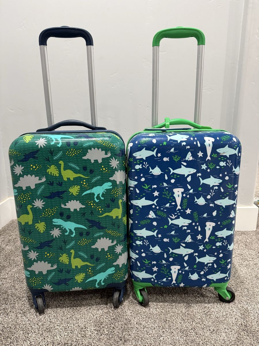 Kid suitcases