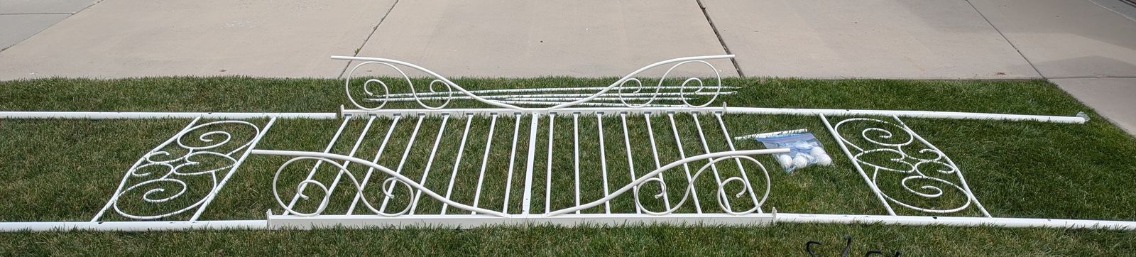 Twin Canopy Bedframe