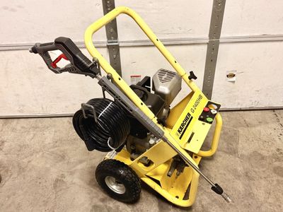 Karcher pressure washer 6.5HP 3000 PSI Briggs