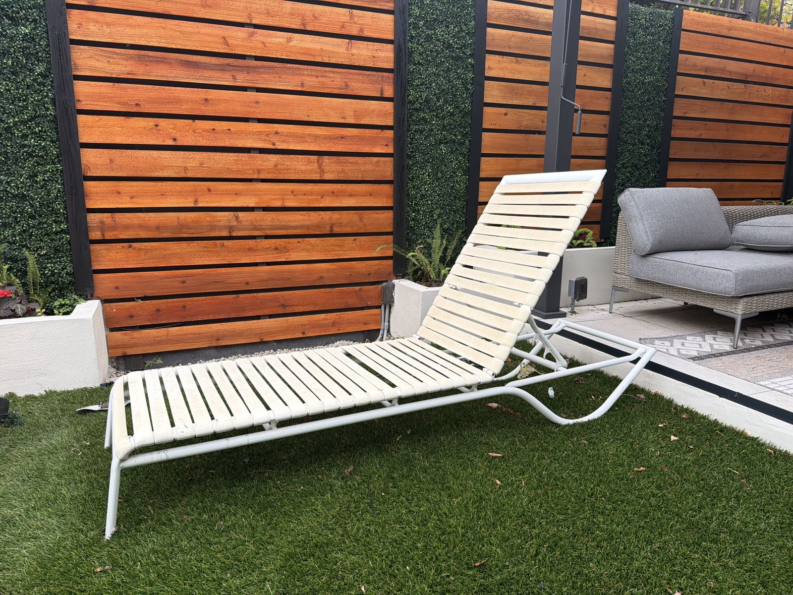 2 White Metal Outdoor Chaise Lounge Chairs - Adjustable Recliner for Patio/Poolside