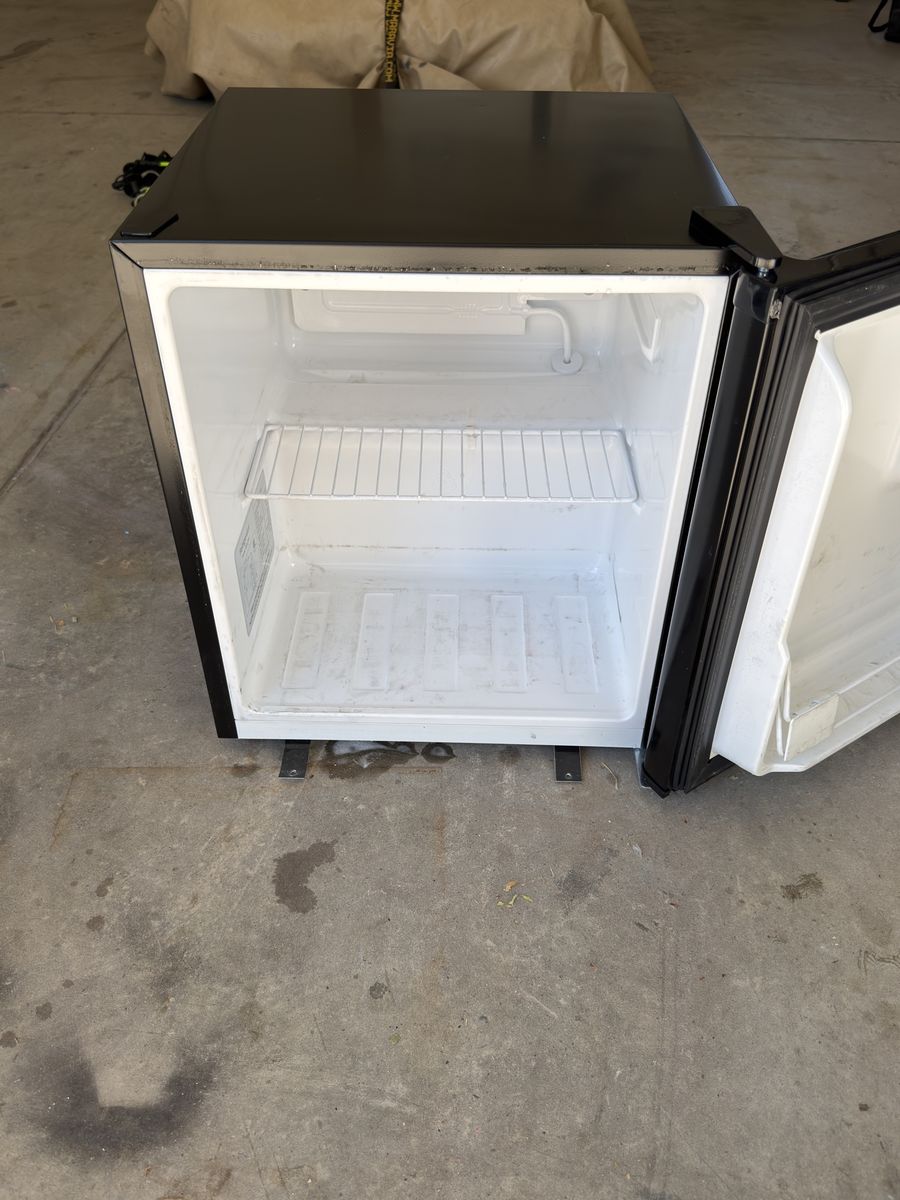 Compact Black Mini Fridge Single Door Refrigerator Used