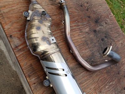 2021 Suzuki DR650 Factory Exhaust & Header in Perfect Condition