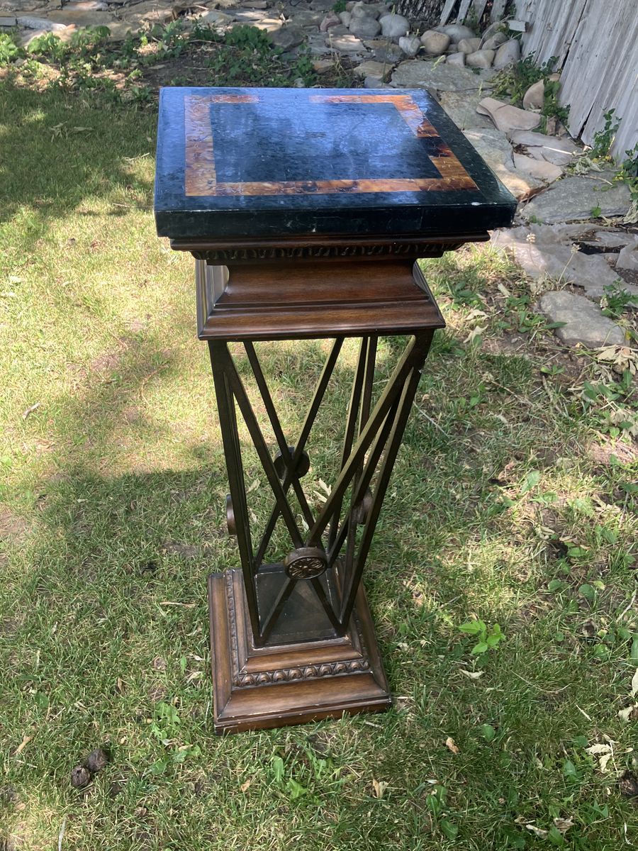 Main image 10