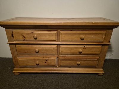 Broyhill Wooden 6-Drawer Dresser