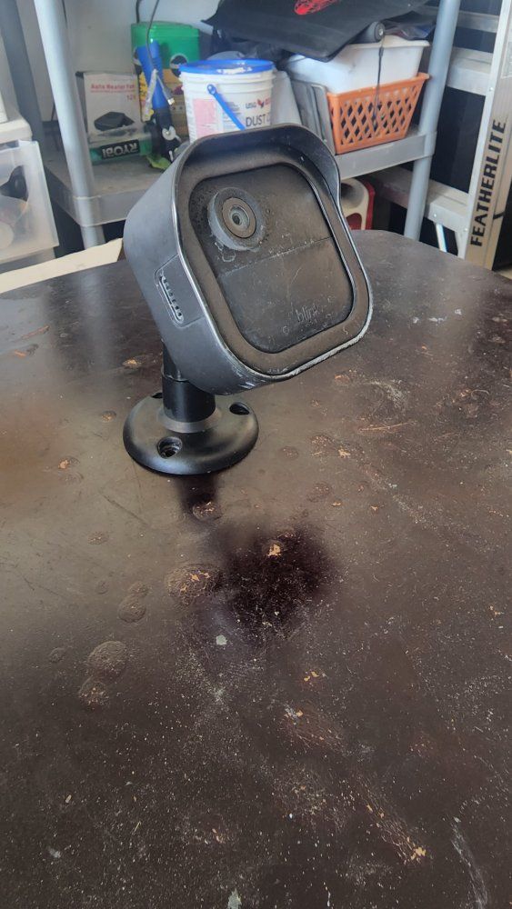 Blink Outdoor Security Camera with Mount - Used