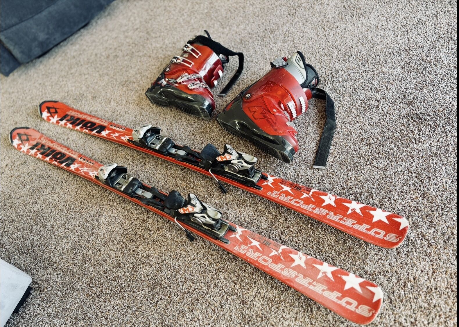 Volkl Supersport Skis