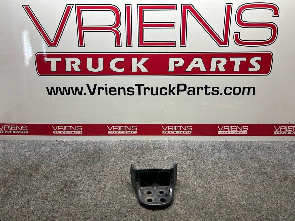Freightliner Bracket