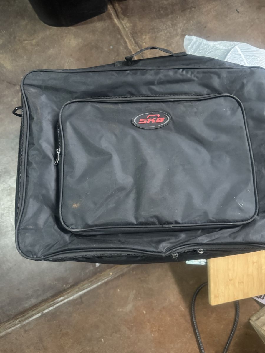 SKB Powered Pedalboard with Soft Gig Bag Case