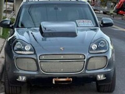 2004 Porsche Cayenne Turbo