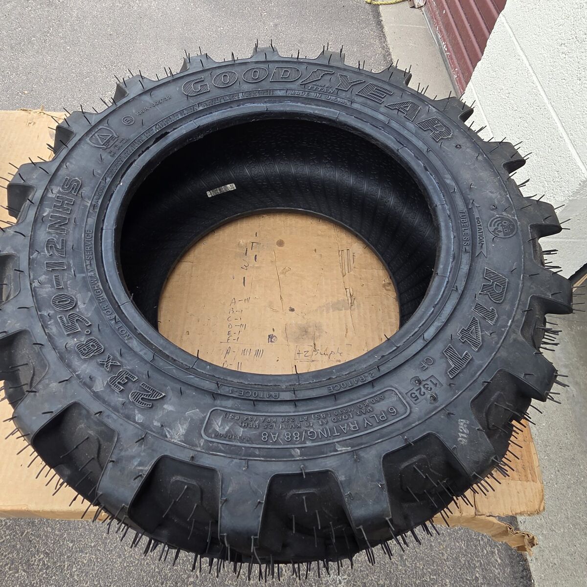 Goodyear R14T tire
