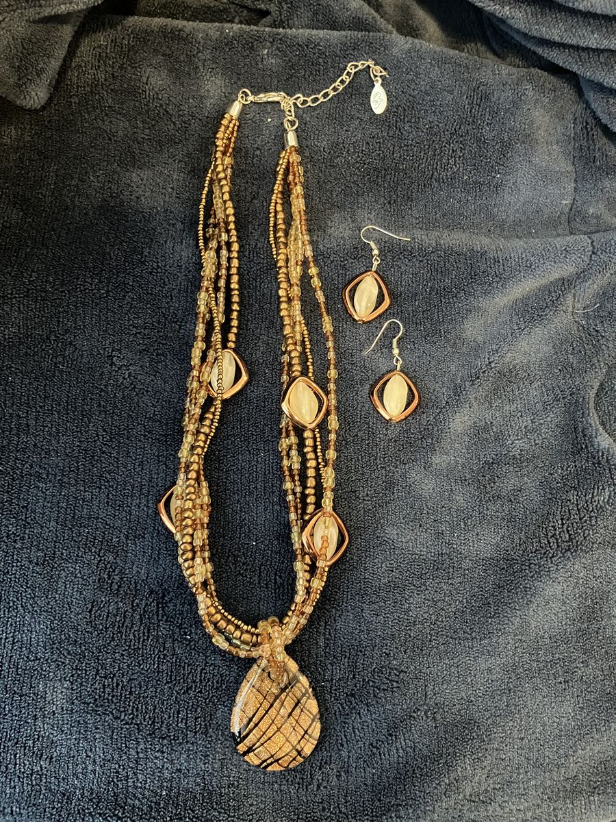 Necklace And Earring Set
