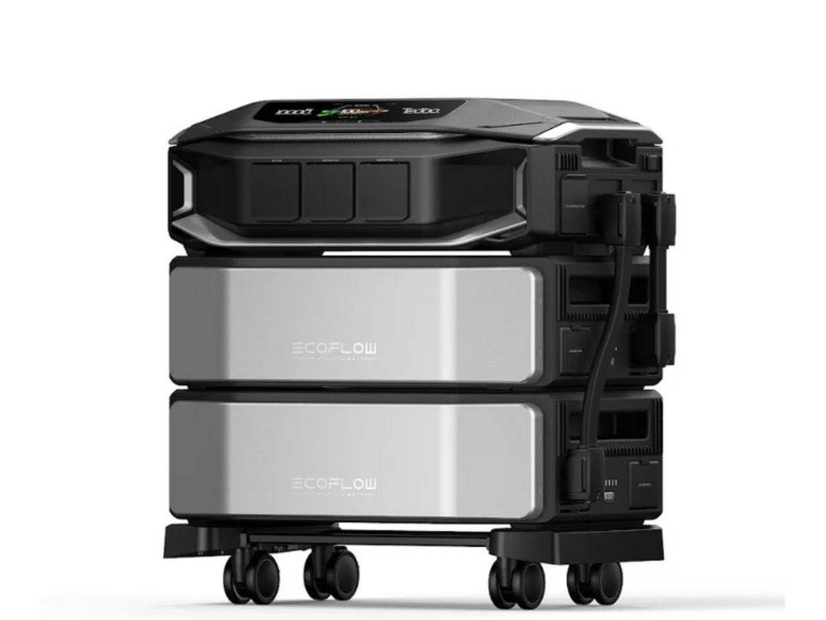 Delta Pro Ulta X Inverter + 2 Batteries