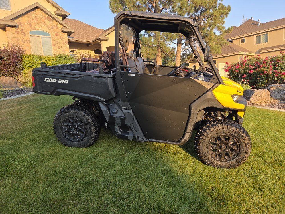 2016 Can Am Defender HD10