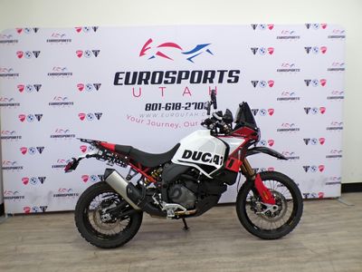 2025 Ducati Desert X RALLY