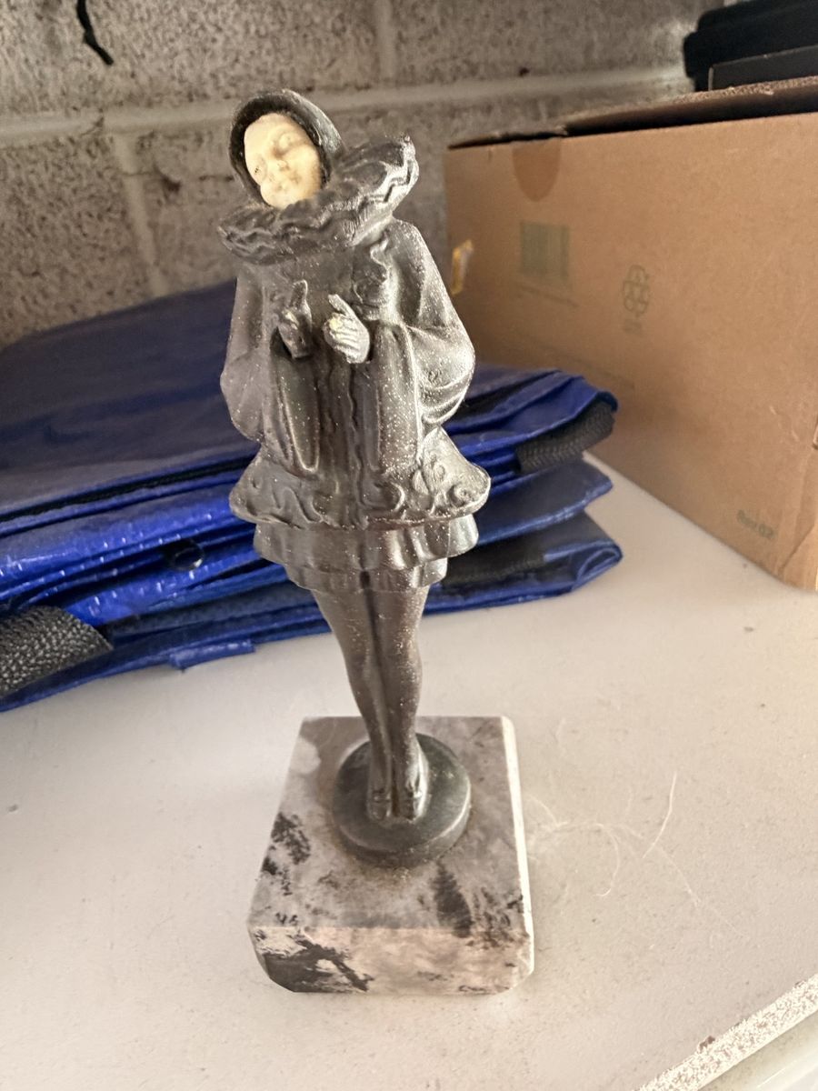 Main image 8