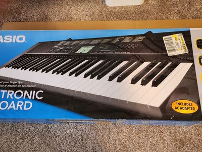 Casio Electronic Keyboard CTK-1100