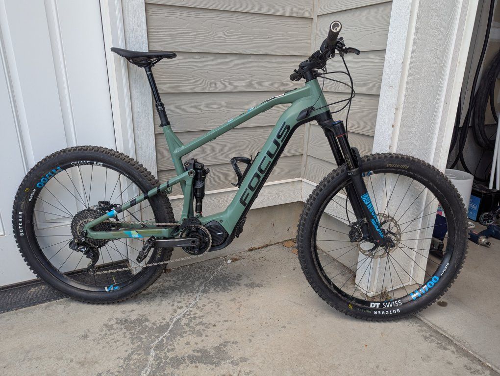 FOCUS JAM² Pro Plus e-Bike emtb- Full Suspension, Excellent Condition. Size Large