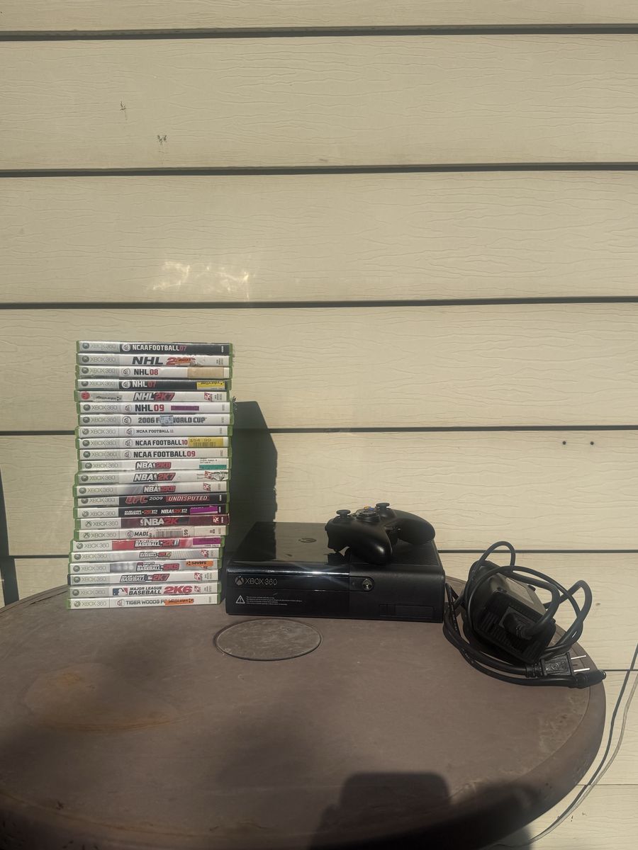 Xbox 360 E with 23 Games 
