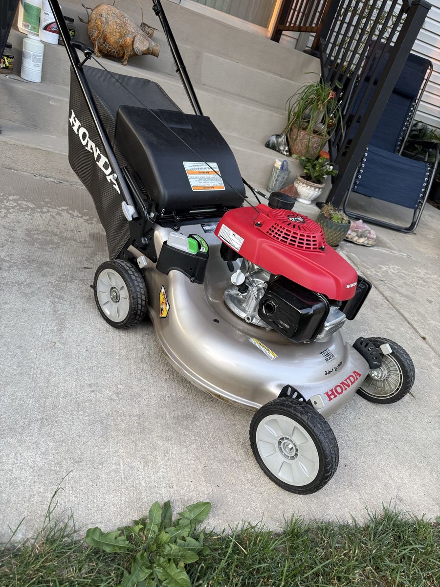 Honda HRR216