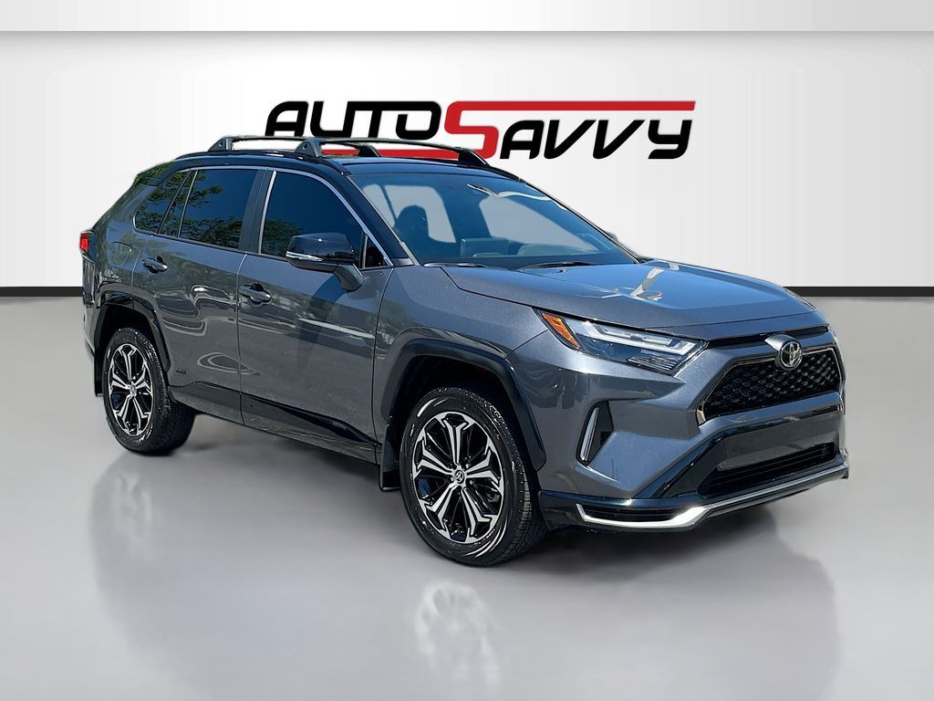 2025 Toyota RAV4 Plug-in Hybrid XSE