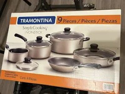Free non stick pans