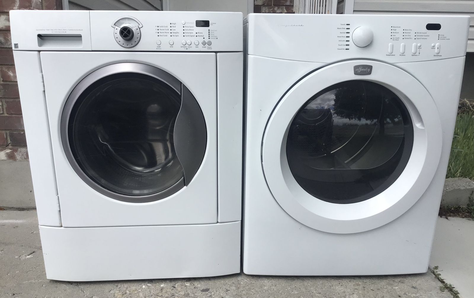 NICE FRIGIDAIRE LARGE CAPACITY FRONT LOAD STACKABLE SIDE BY SIDE SET INCLUDES FREE DELIVERY