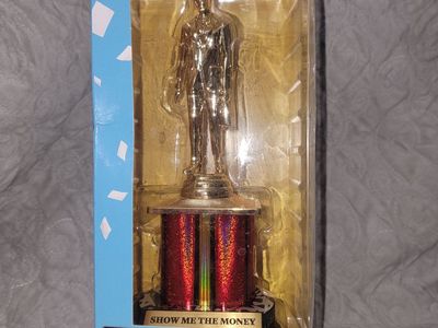 Collectors The Office "Show me the money" Dundie Award NEW IN BOX