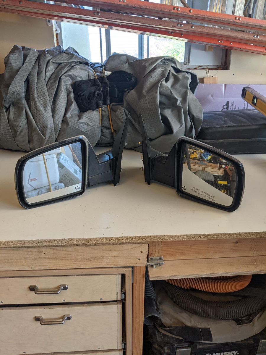 Toyota 2010 side mirrors