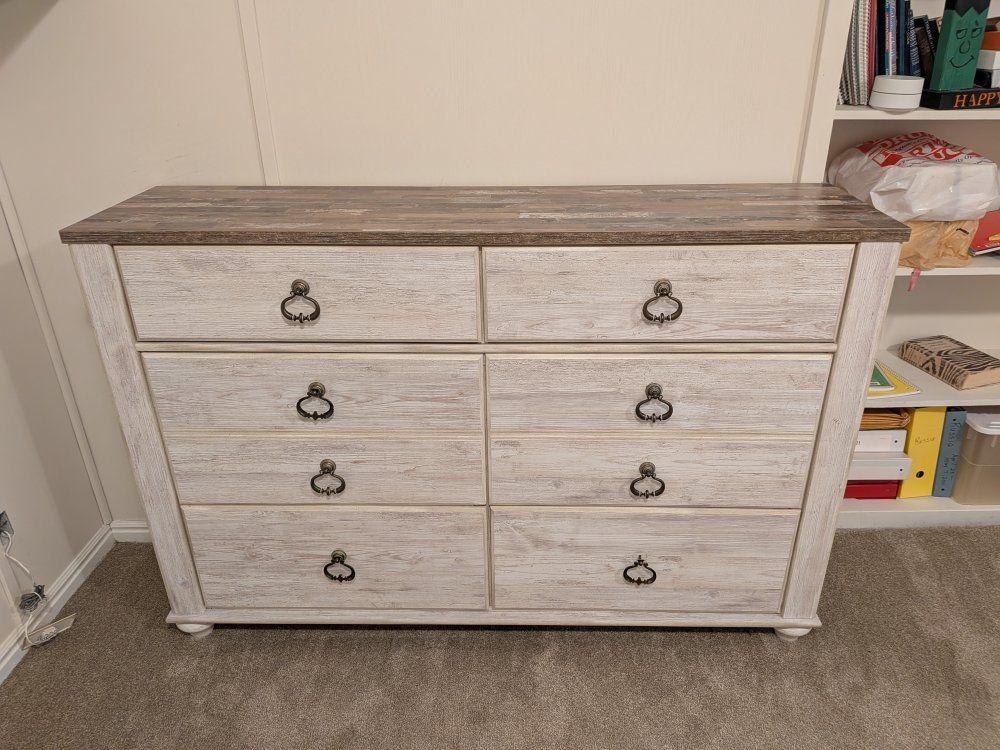 Main image 1