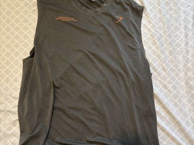 Gymshark Conditioning Club Men's XL Sleeveless Shirt - Grey with Orange Print