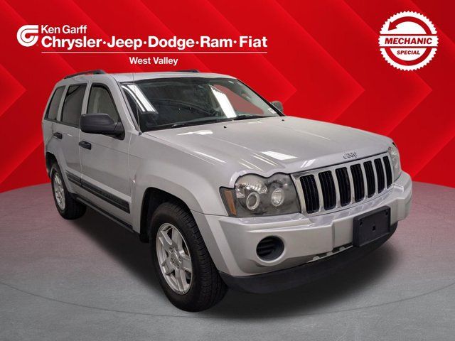 2005 Jeep Grand Cherokee Laredo